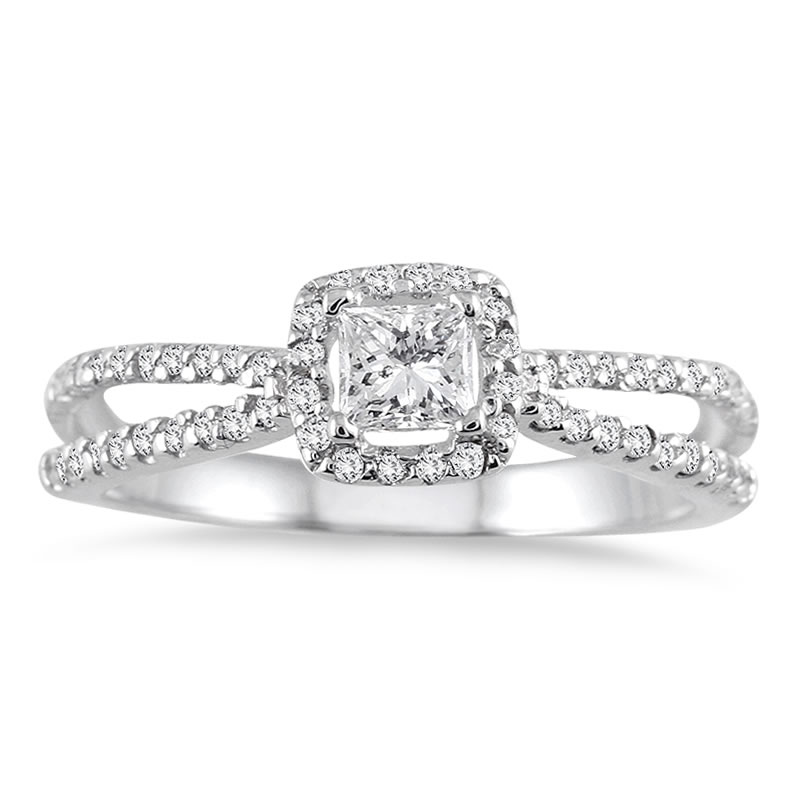1/2 Carat TW Princess Cut Diamond Ring in 10K White Gold